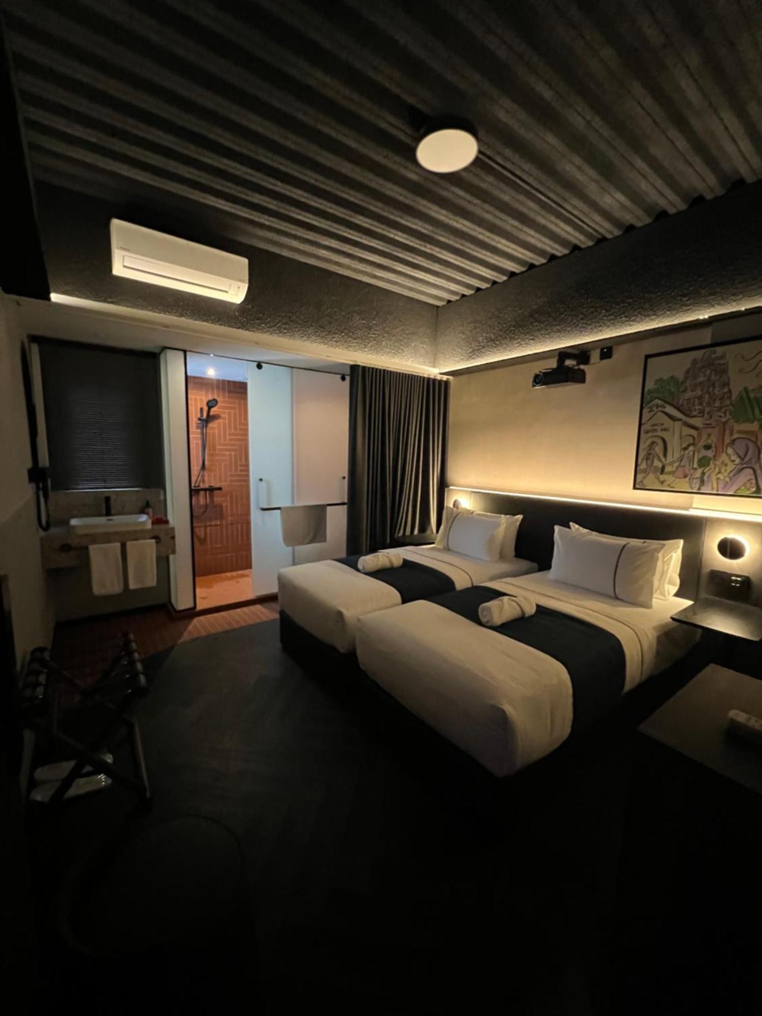 B Hotel Kuala Lumpur Buitenkant foto