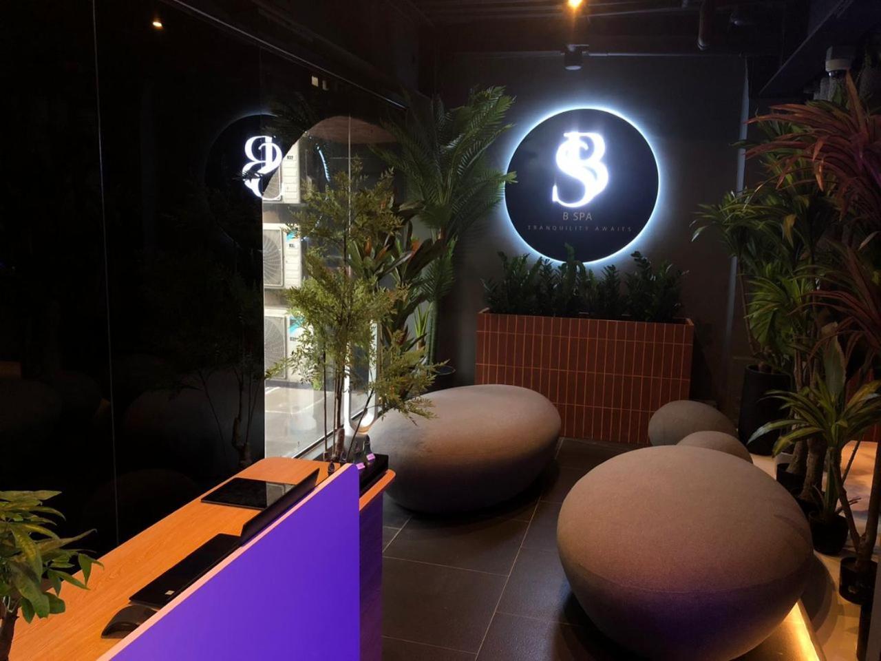 B Hotel Kuala Lumpur Buitenkant foto
